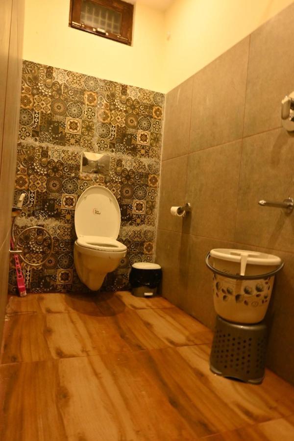 The Bunker House Hotel Chopta Bagian luar foto