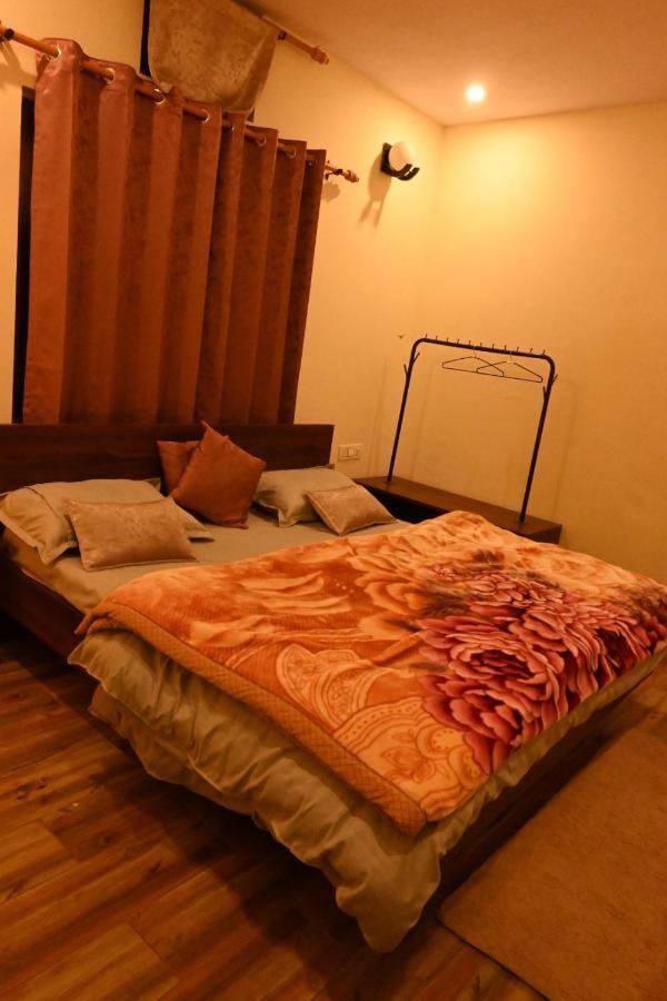 The Bunker House Hotel Chopta Bagian luar foto